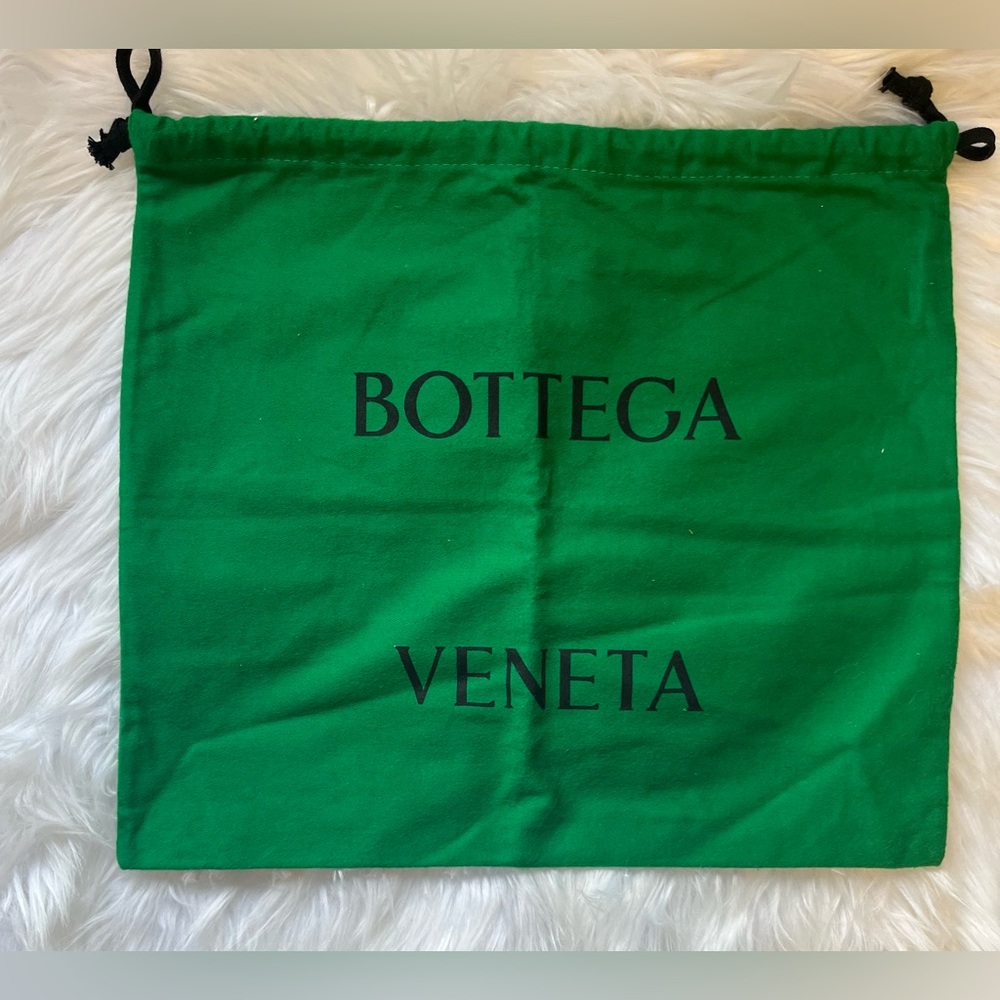 Luxury/Designer Dust Bags Set - Picture 7 of 7